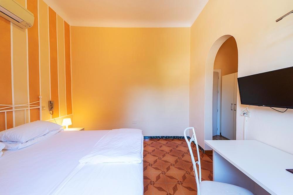 Hotel Casa Lupi 마르시아나마리나 외부 사진
